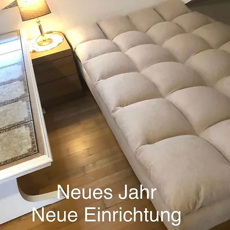 Pod-Inn 坡顶公寓-文化谷仓 Kuppenheim Buitenkant foto